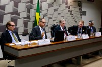 Especialistas apontam educação de qualidade como base para o crescimento 