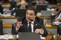 Idosos poderão contar com medidas protetivas de urgência contra agressores 