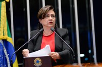 Kátia Abreu nega ter recebido dinheiro da Odebrecht