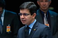 Randolfe pede agilidade na votação do fim do foro privilegiado