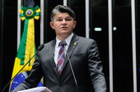 José Medeiros diz que greve é tentativa do PT de enfraquecer governo Temer