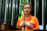 Jovem senadora vence Olimpíada Brasiliense de Neurociências