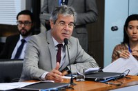 CRE vai discutir venda de terras a estrangeiros