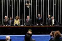 Em homenagem à UnB, Cristovam diz que universidade precisa ser vanguarda