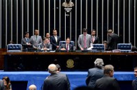 Fim do foro privilegiado e mudanças da Lei de Abuso de Autoridade são os destaques da semana