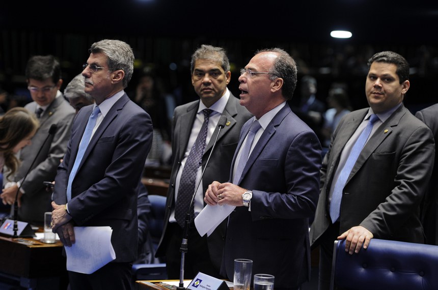 Fernando Bezerra Coelho (PSB-PE) agradeceu a disposição do presidente Eunício Oliveira em assegurar a urgência para a MP