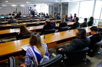 CDH analisa cota de brinquedos para crianças com deficiência em shoppings