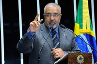 Paim disse esperar que a CAE rejeite o projeto da reforma trabalhista