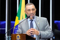 Telmário defende manutenção de rodovias em terras indígenas com material local