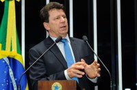Ivo Cassol defende a reforma trabalhista proposta pelo governo Temer