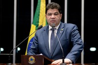 Cidinho Santos comemora promulgação de decreto que veda cobrança retroativa do Funrural