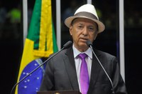 Antonio Carlos Valadares defende plebiscito para eleição de assembleia constituinte