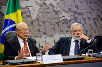 João Alberto adia decisão do Conselho de Ética em denúncia contra Lindbergh