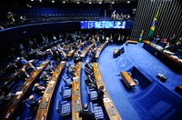 Senado marca para terça-feira decisão sobre afastamento de Aécio Neves