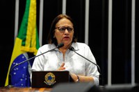 Fátima Bezerra comemora emenda ao orçamento que permitirá levar água ao RN