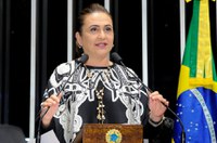 Kátia Abreu: cúpula do PMDB envergonha o país