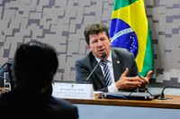 Transgênicos e plantio de cana na Amazônia foram aprovados pela CRA em 2017