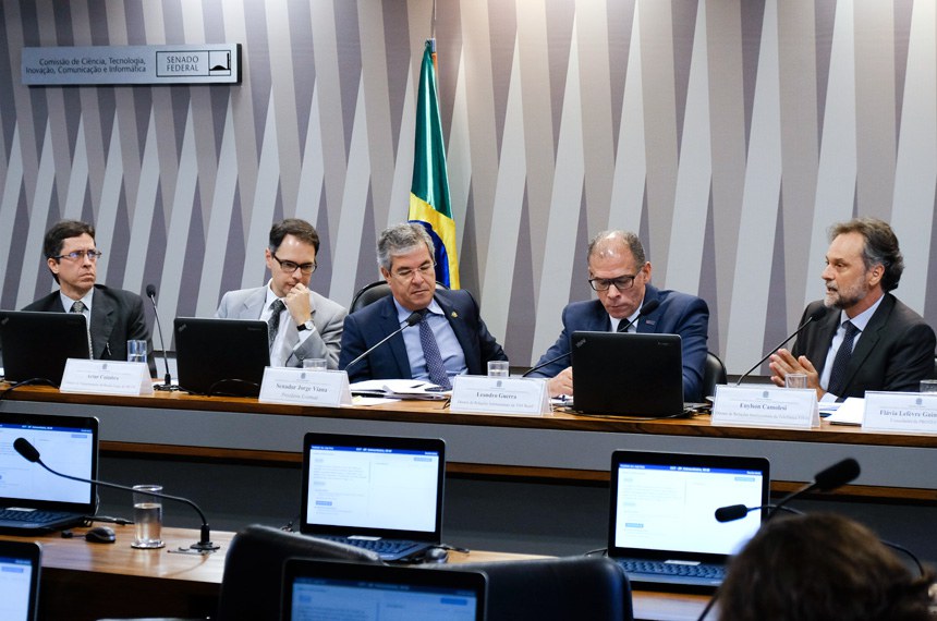 Em setembro a CCT debateu a estratégia digital brasileira, com foco no Plano Nacional de Conectividade e no Plano Nacional de Internet das Coisas