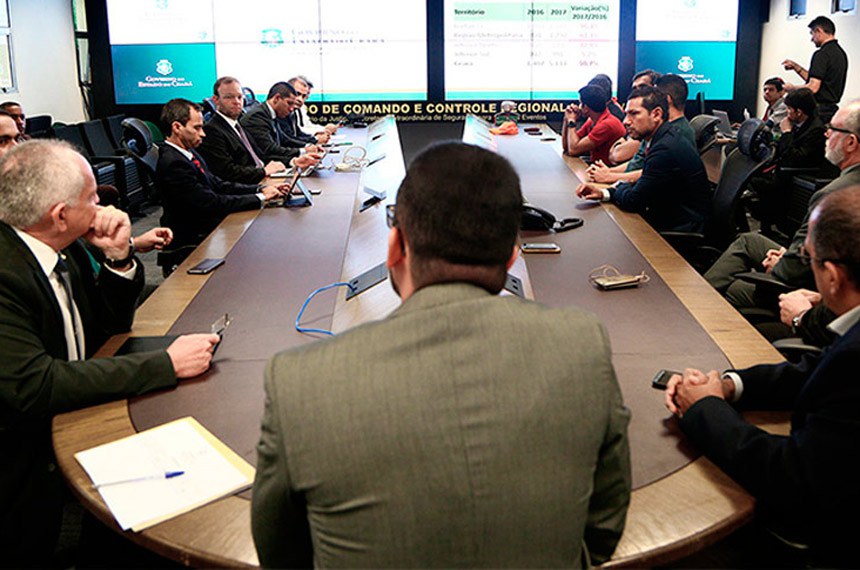Forças da Segurança do Ceará recebem representantes da força-tarefa do Ministério da Justiça