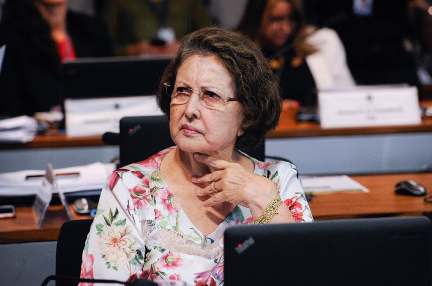 Senadora Maria do Carmo Alves é a autora do projeto