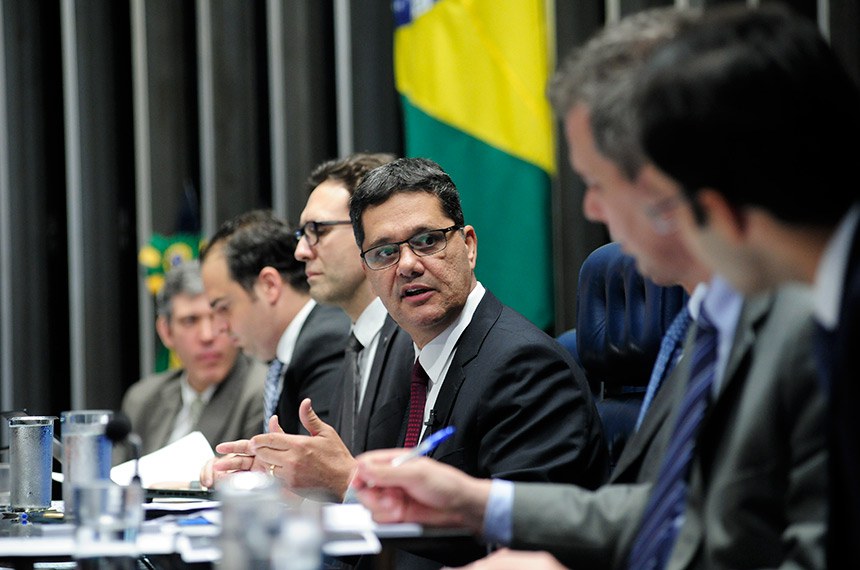 O senador Ricardo Ferraço (PSDB-ES) é o relator da matéria, que tramita na Comissão de Assuntos Econômicos (CAE). Ele prometeu entregar o texto em no máximo 15 dias