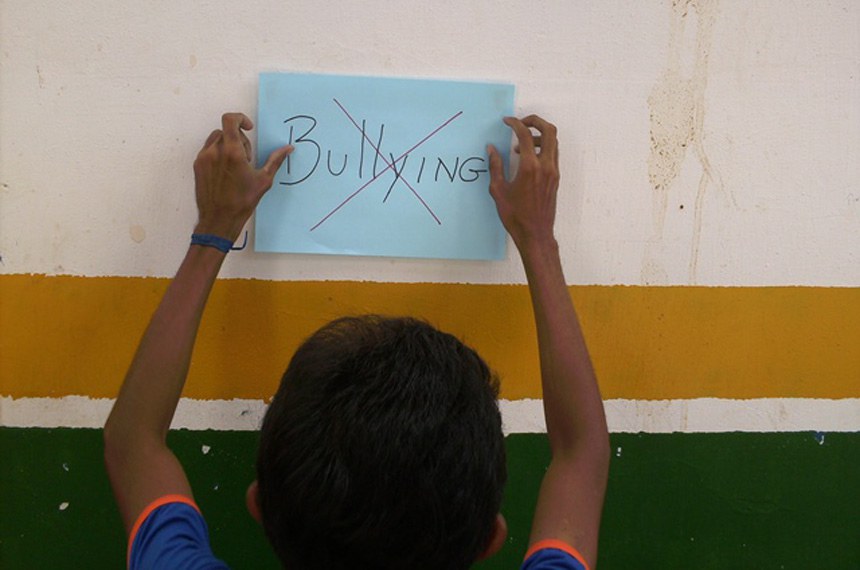 Bullying na escola: entenda o que fazer para combater e prevenir a prática.