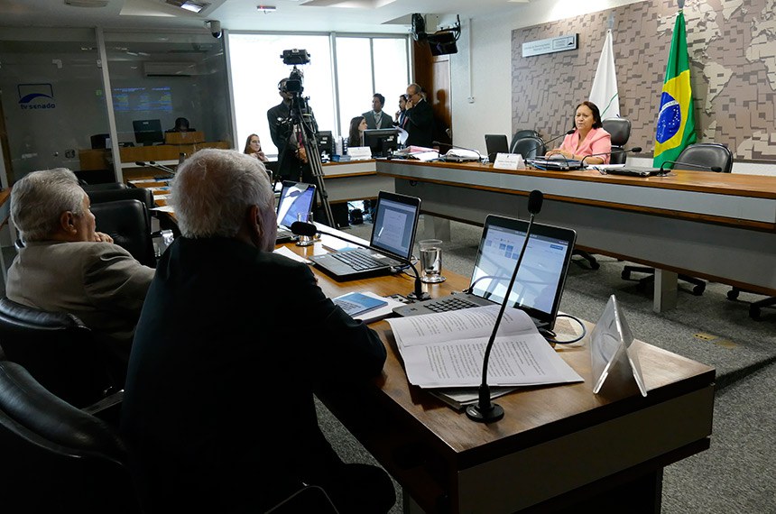 Reunião da Comissão de Desenvolvimento Regional e Turismo (CDR), presidida pela senadora Fátima Bezerra (PT-RN)