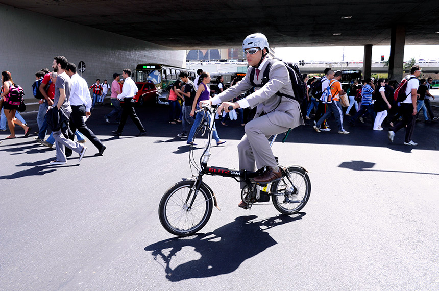 Programa Bicicleta Brasil é sancionado com veto a recursos vindos de multas  — Senado Notícias