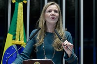 População precisa escolher entre democracia e truculência, afirma Vanessa