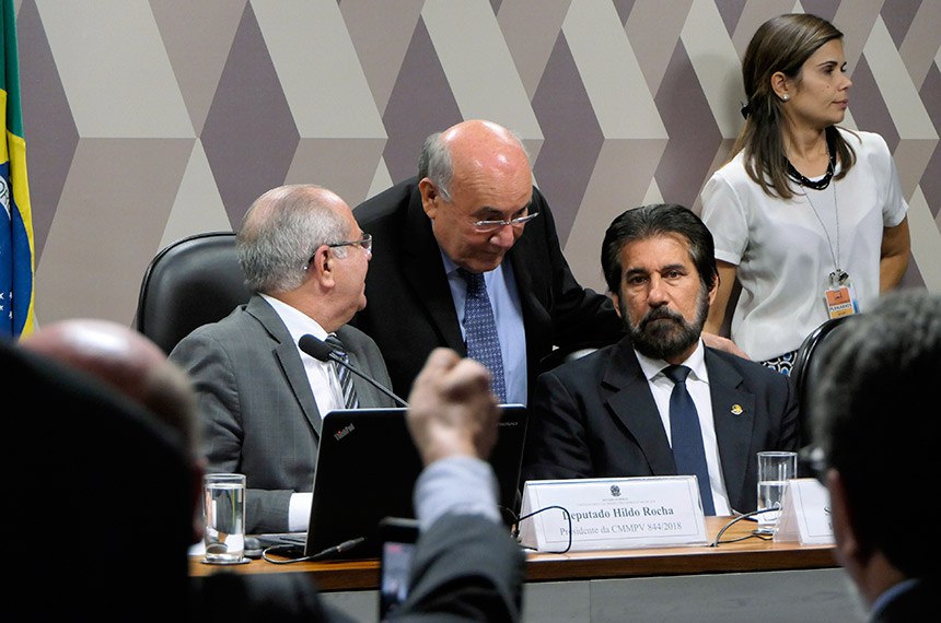 Comissão Mista da Medida Provisória (CMMPV) nº 844 de 2018 (altera marco legal do saneamento básico) realiza reunião deliberativa para apreciação de relatório.   Foto: Roque de Sá/Agência Senado