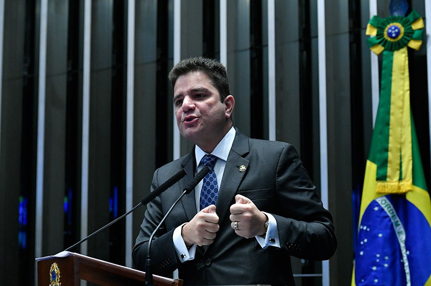 Plenário do Senado Federal durante sessão deliberativa extraordinária. Ordem do dia. Em discurso, à tribuna, senador Gladson Cameli (PP-AC). Foto: Geraldo Magela/Agência Senado