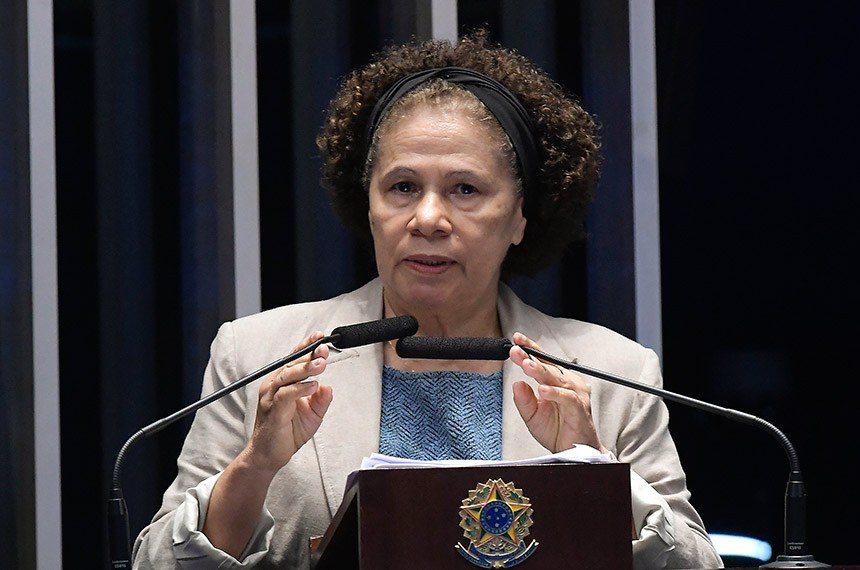 Plenário do Senado Federal durante sessão deliberativa extraordinária. Em discurso, senadora Regina Sousa (PT-PI). Foto: Waldemir Barreto/Agência Senado