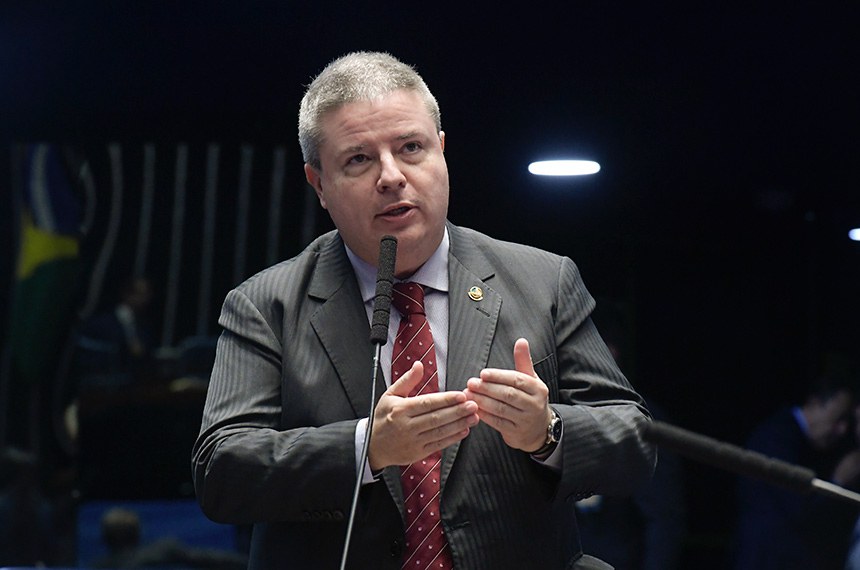 O senador Antonio Anastasia (PSDB-MG) também destacou o trabalho de Eunício como presidente da Casa