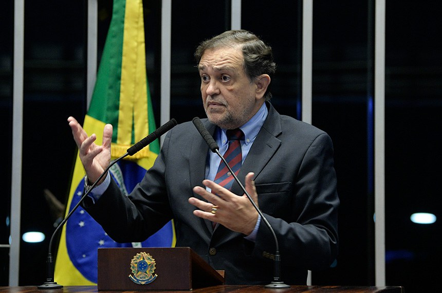 Plenário do Senado Federal durante sessão deliberativa extraordinária. À tribuna em discurso, senador Walter Pinheiro (sem partido-BA). Foto: Pedro França/Agência Senado