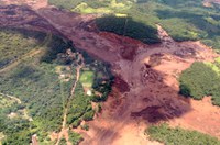 Nas redes sociais, senadores lamentam novo rompimento de barragem em Minas Gerais