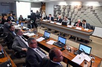 Reforma da Previdência precisa ter preocupação social, apontam senadores