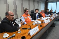 Audiência alerta para grande risco de desastre em bairro de Maceió