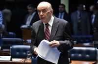 Senadores criticam criação de grupo de trabalho para reduzir tributos de cigarros 