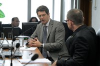 Ministro questiona contribuição humana no aquecimento global