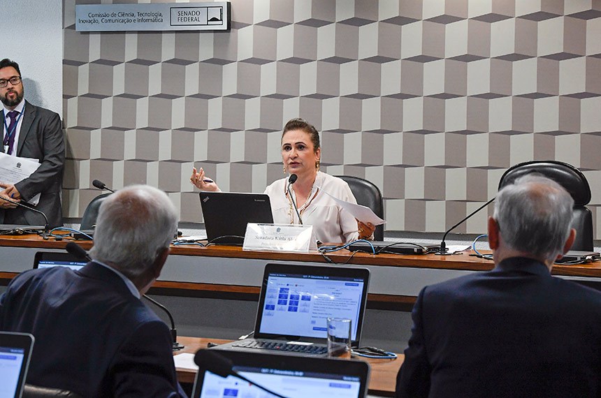 Senadora Kátia Abreu é autora do requerimento aprovado pela CCT, para debater a falta de financiamento de projetos de hidrelétricas pelo Banco da Amazônia, que, todavia, investe em energia solar e eólica