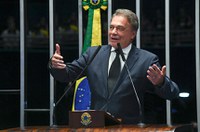 Alvaro Dias é contra saída do Coaf e da segurança pública do Ministério da Justiça