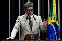 Frente parlamentar busca soluções para o Norte e Nordeste, diz Rogério Carvalho