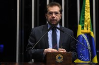 Plínio questiona afirmação de Guedes sobre Zona Franca causar rombo de R$ 16 bi