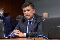 Projeto de lei altera conceito de bebida alcoólica para restringir propaganda