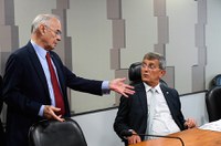 Comissão que avalia MP da contribuição sindical adia escolha de presidente