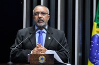 Paim destaca aprovação de projeto que estende regra de reajuste do salário mínimo