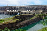 Sancionada lei que compensa município de Guaíra pela construção de Itaipu