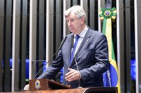 Heinze celebra instalação de fábrica de sílica orgânica em Itaqui (RS)