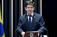 Randolfe manifesta apoio à Greve Nacional da Educação, marcada para esta quarta