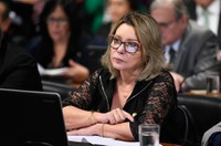 CCJ aprova voto aberto para perda de mandato, prisão em flagrante de senador e eleição da Mesa